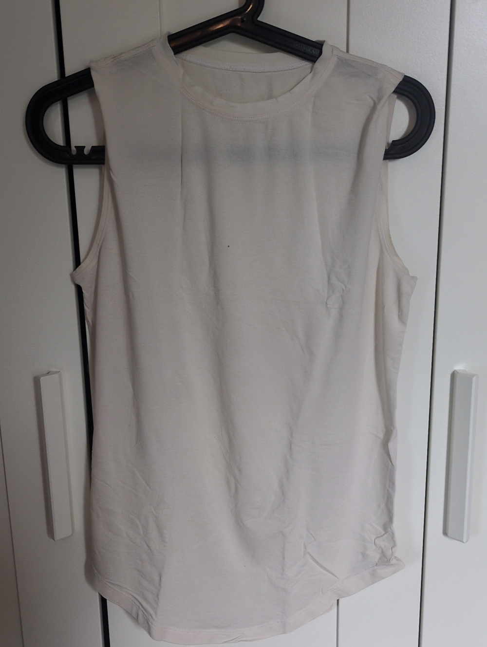 Lululemon White Sleeveless Crewneck Tank Top
